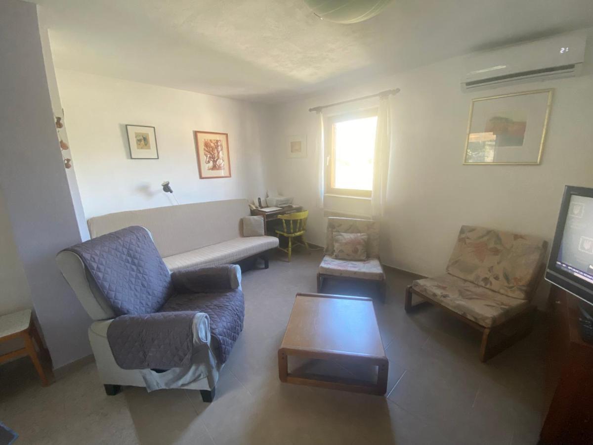 Apartman Silna Your New Home With Terrace And Garden Bobovisca 외부 사진